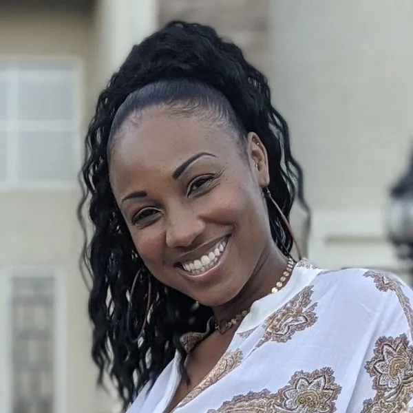 Myra  Thompson, Psychologist (PhD / PsyD) — ESA Letter Provider
