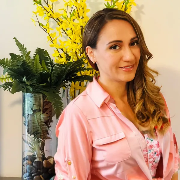 Susi Burneo, LCSW – Licensed Clinical Social Worker — ESA Letter Provider